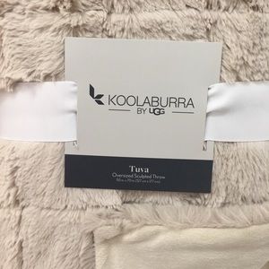 koolaburra by ugg tuva throw